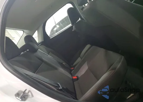 2014 Ford Focus Se z USA, uszkodzony, nr VIN 1FADP3F20EL254245